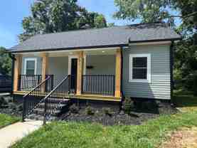 331 E Lowrance Ave - Photo 1 of 1