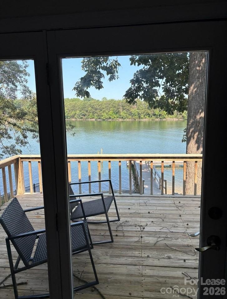 7750 Anglers Way - Photo 2 of 8
