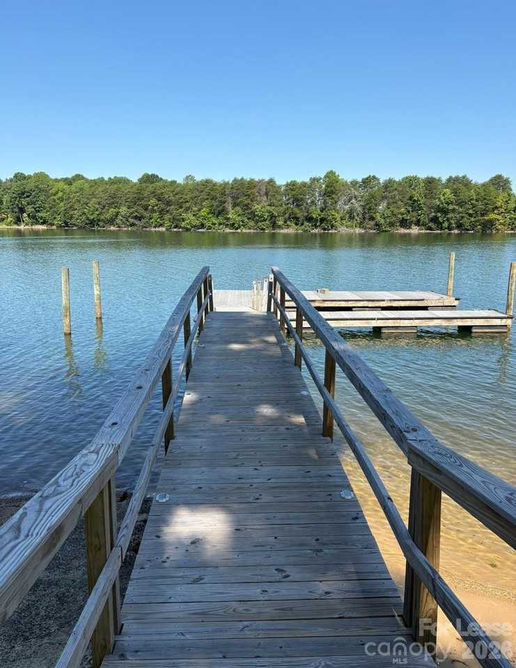 7750 Anglers Way - Photo 3 of 8
