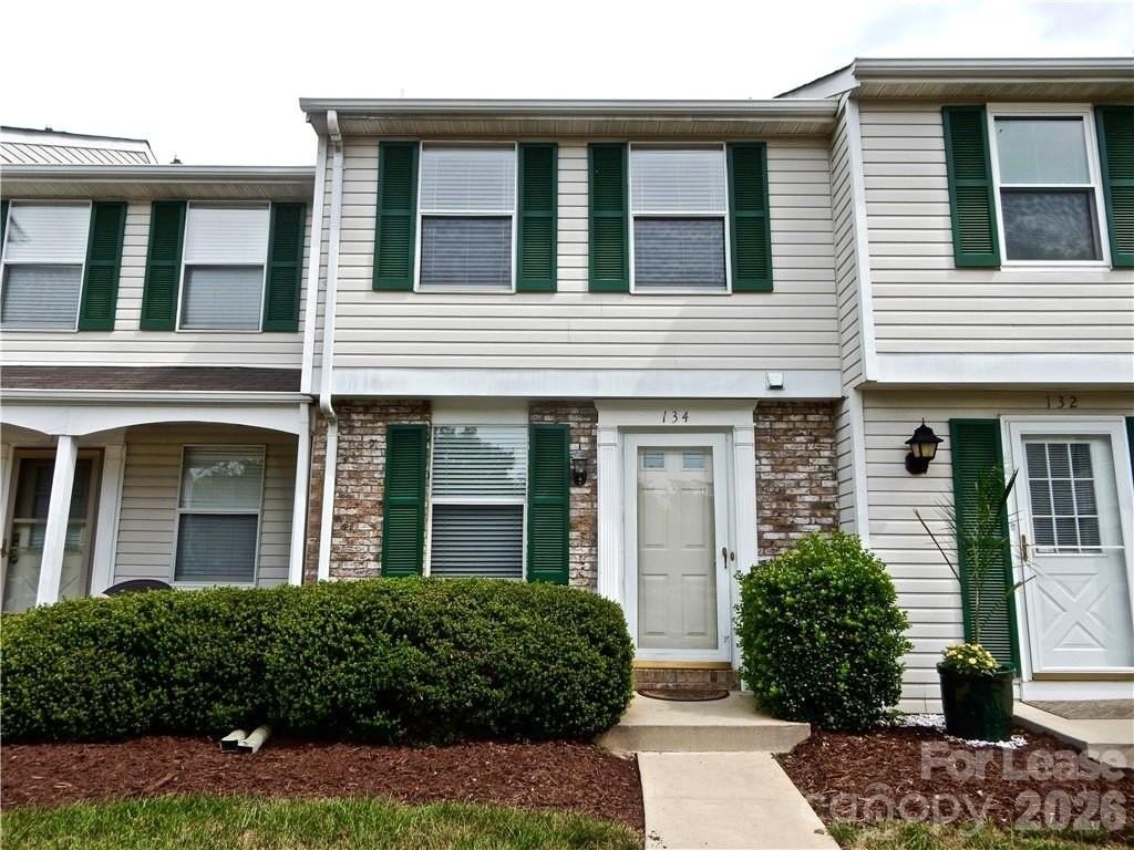 134 Water Oak Dr #134 - Photo 2 of 20
