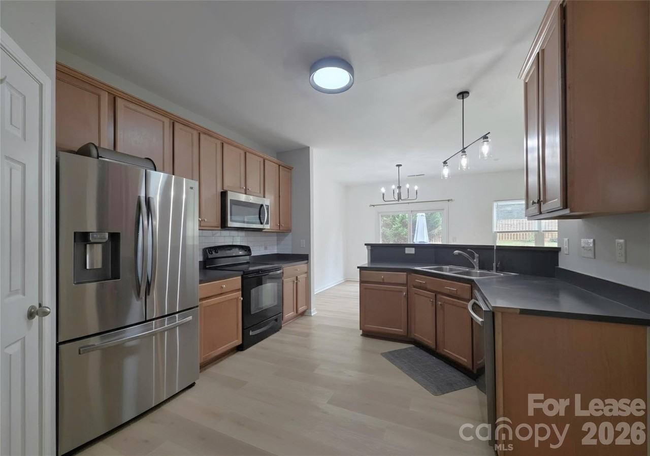11659 Tucker Field Rd - Photo 4 of 23