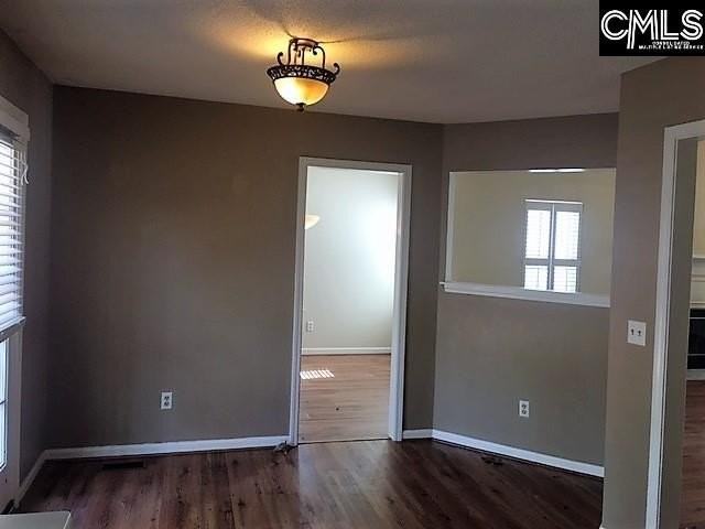 10 Highland Creek Ct - Photo 4 of 8