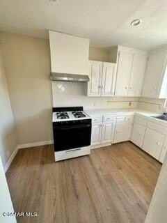 5728 Hazeltine Ave - Photo 4 of 16