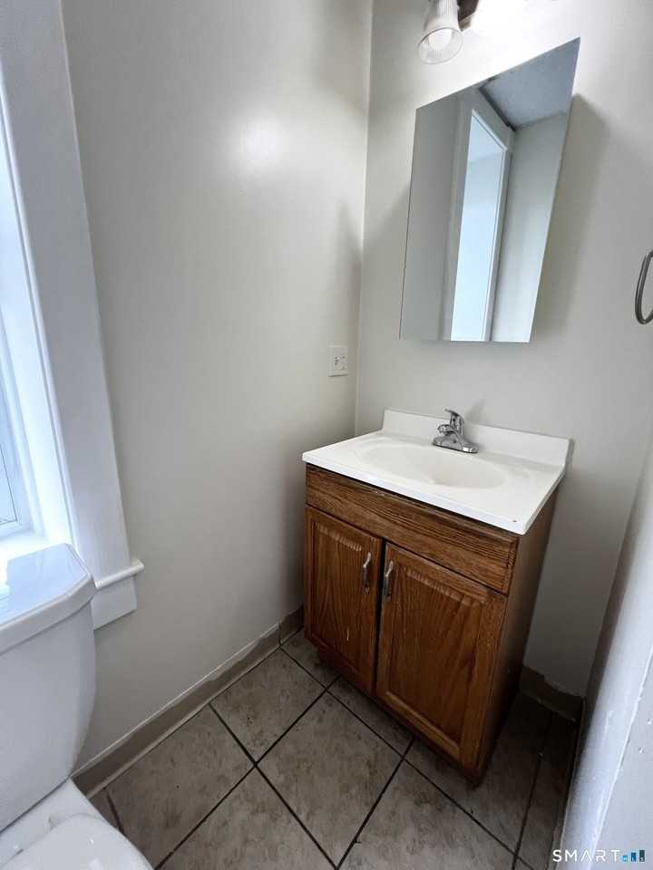 696 Main St #1C - Photo 6 of 9