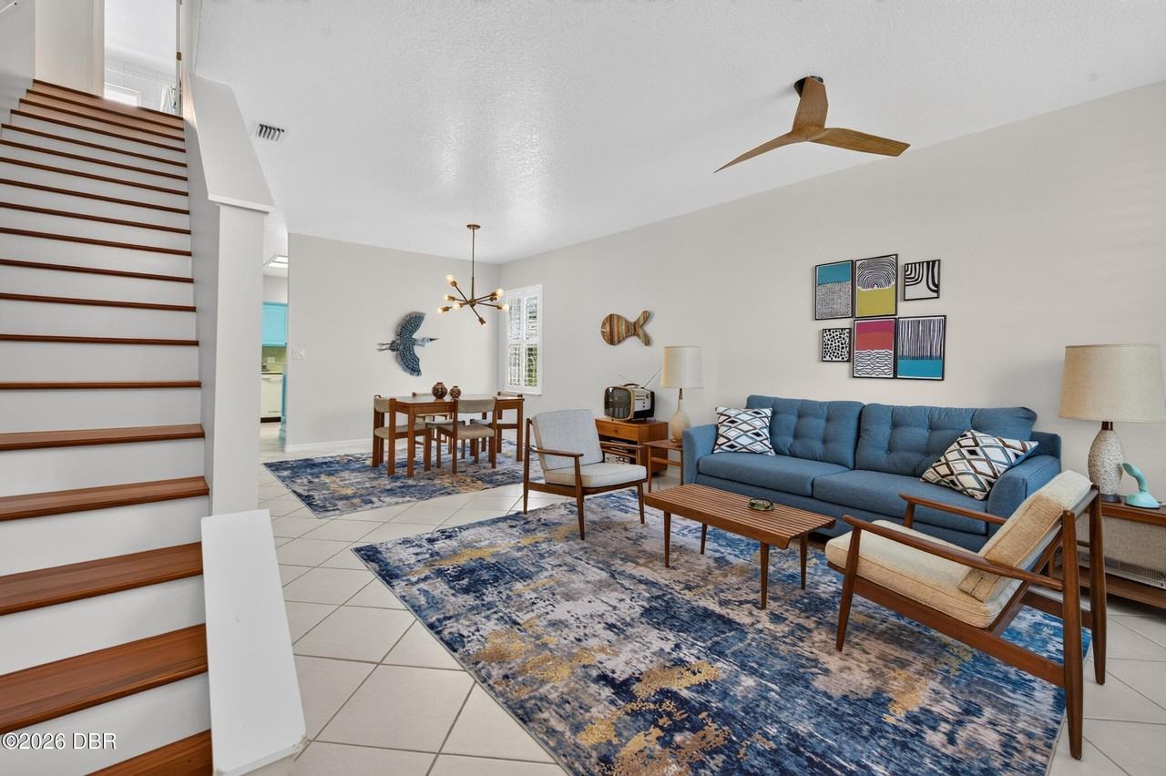 6447 Engram Rd - Photo 5 of 50