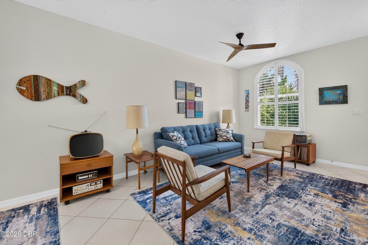 6447 Engram Rd - Photo 6 of 50