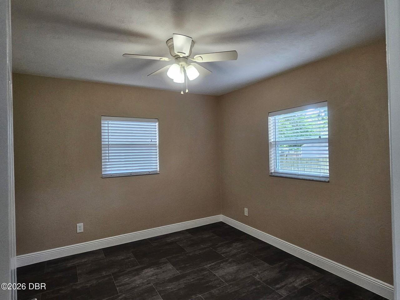 812 May Ave - Photo 4 of 20