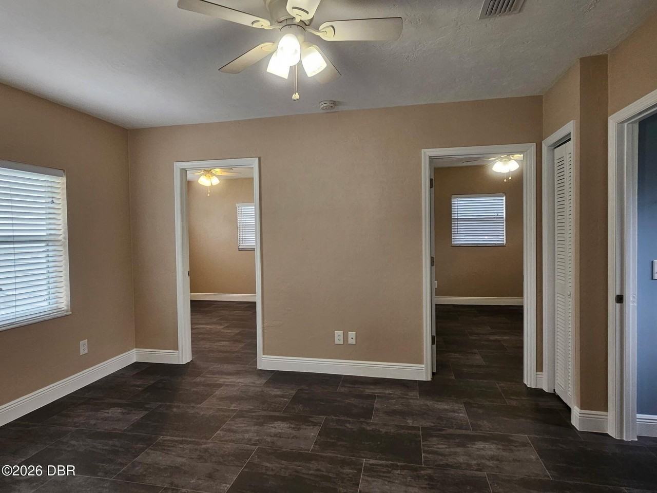 812 May Ave - Photo 5 of 20