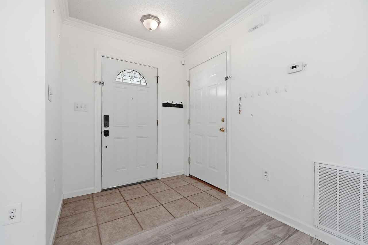 357 Timber Wind Dr - Photo 7 of 50