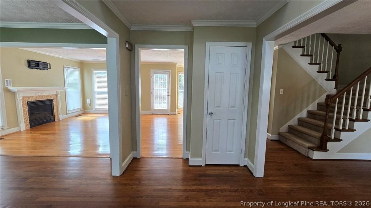 4488 Penhurst Ct - Photo 7 of 48