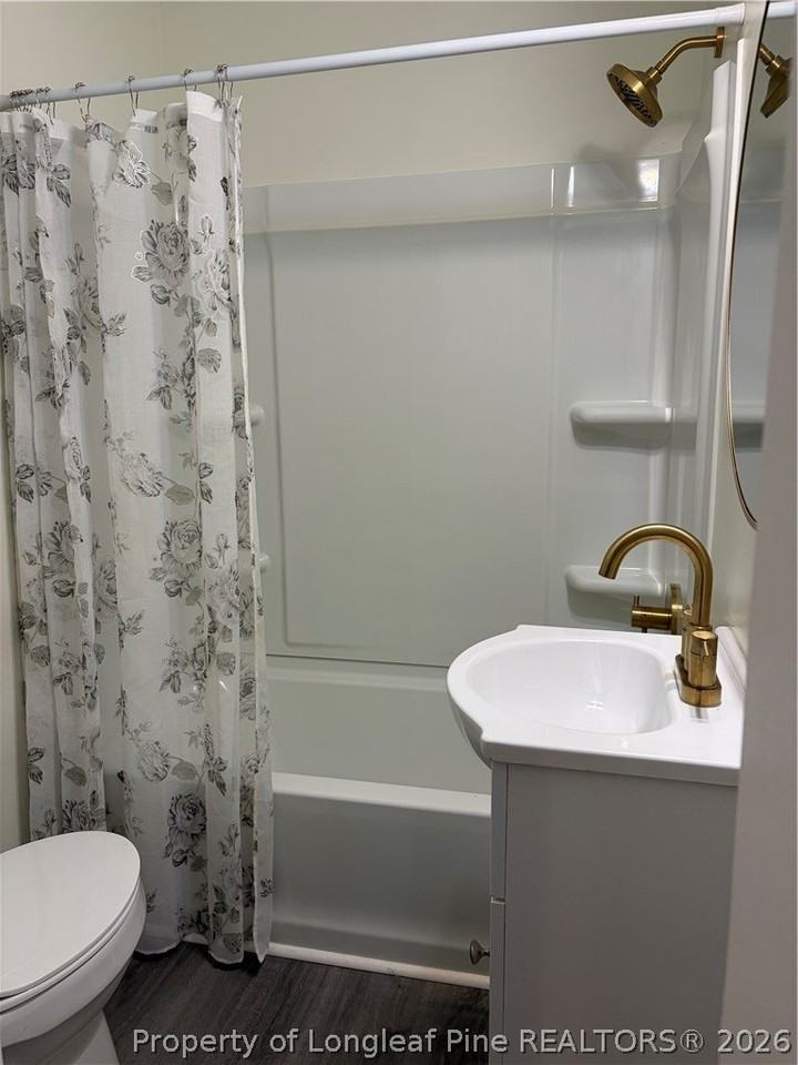 7098 Calamar Dr - Photo 6 of 18