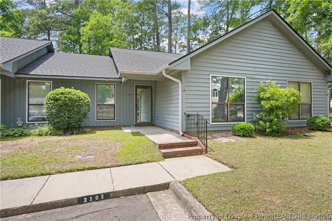 2105 Wexford Oaks Ct - Photo 2 of 23