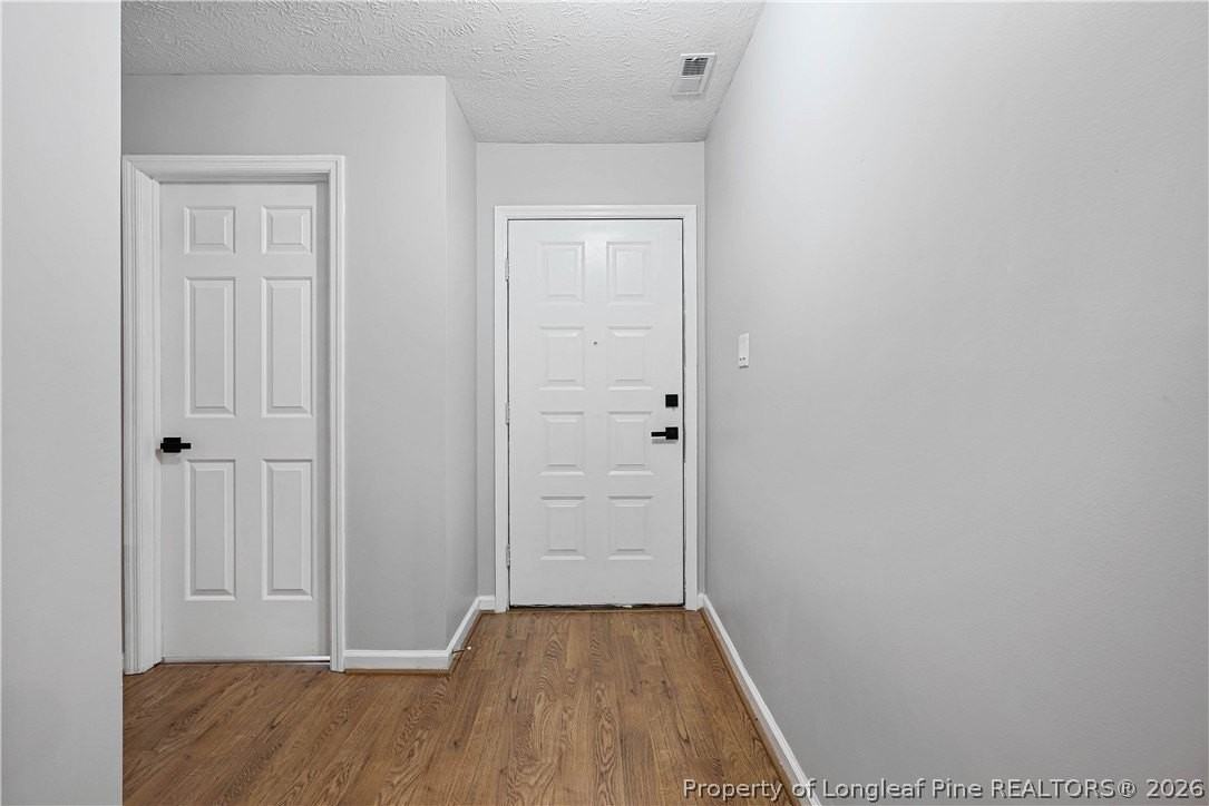 2105 Wexford Oaks Ct - Photo 5 of 23