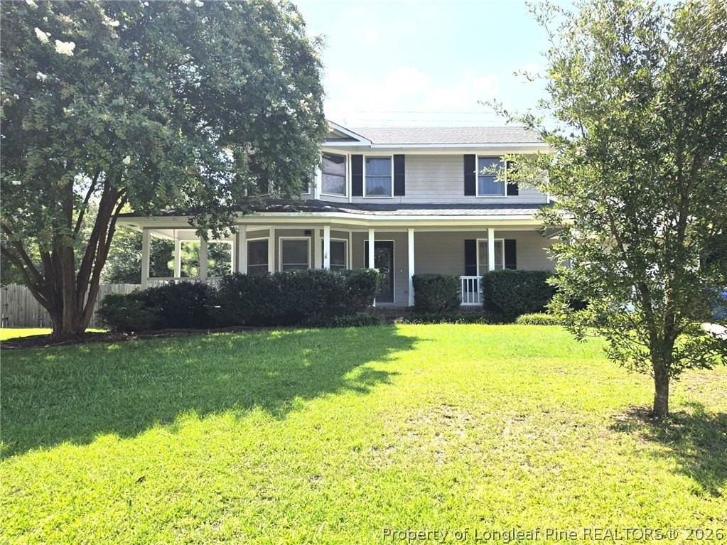 6812 Saint Julian Way - Photo 3 of 41