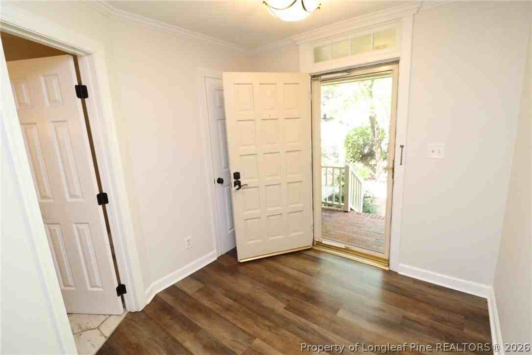 119 Loch Bend Ln - Photo 3 of 35