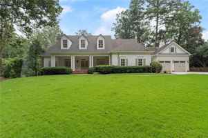 featured image of 4475 Harris Trl Nw