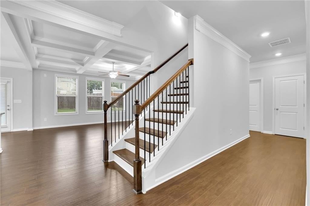 3187 Oxford Mill Ln - Photo 6 of 39