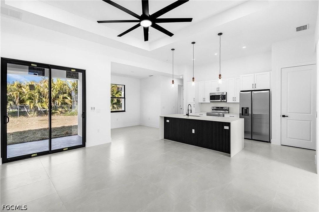 2213 Ne 13th Ave - Photo 4 of 21