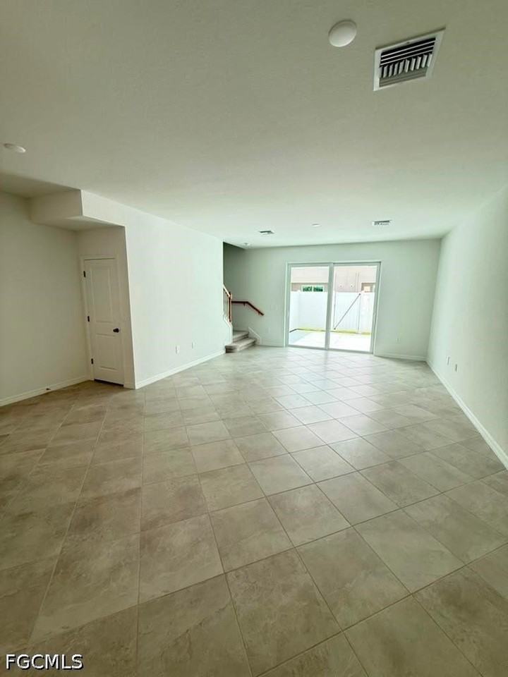 14804 Bluewater Rd - Photo 5 of 30