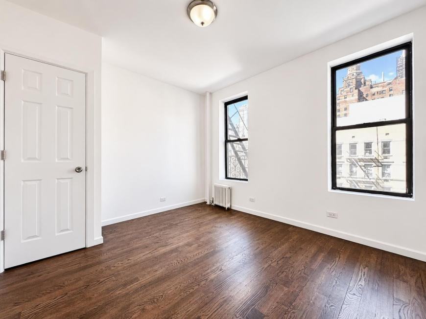 1270 1st Ave - Photo 2 of 8
