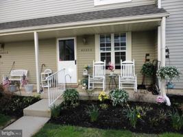 featured image of 4603A Adelaide Dr