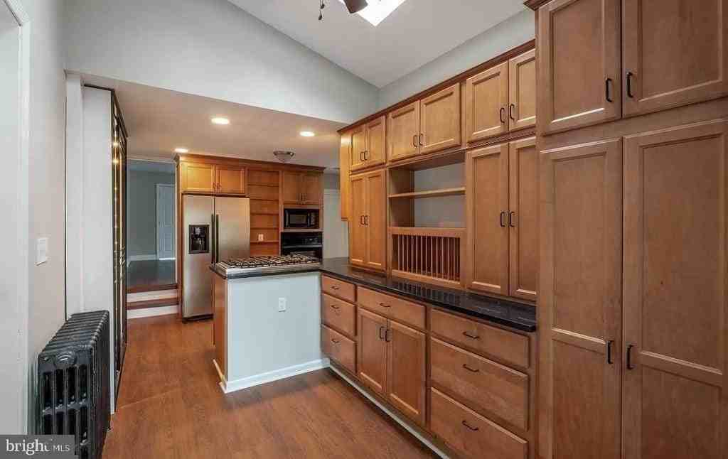 7 North St - Photo 2 of 27