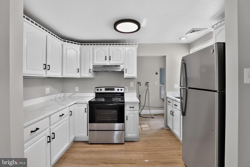 1539 Reservoir Ave - Photo 6 of 24