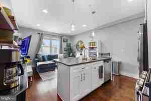 featured image of 1336 S Bouvier St