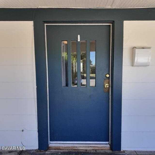 2416 Chester Ln - Photo 5 of 16