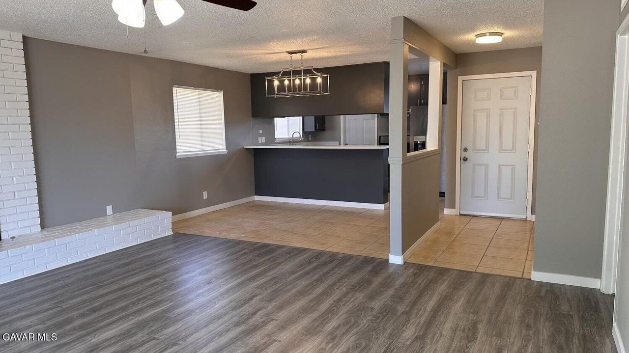 219 N Norma St - Photo 7 of 18