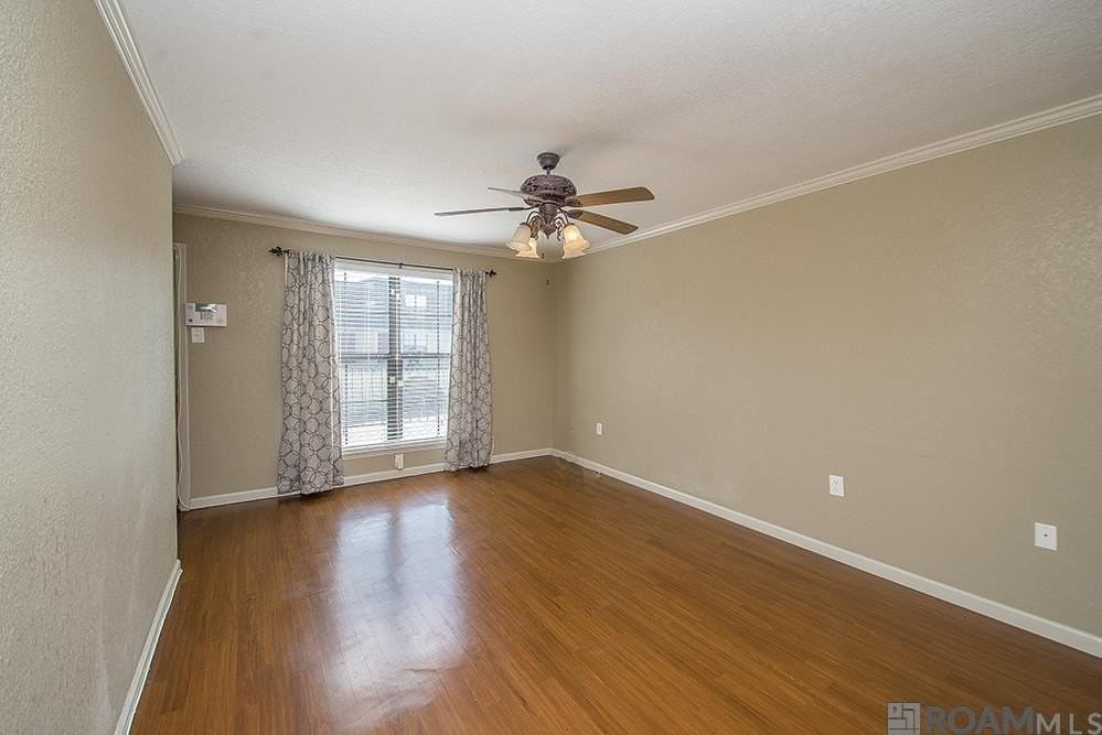 10280 W Winston Ave #10 - Photo 4 of 9