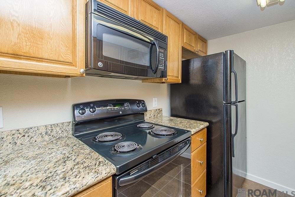 10280 W Winston Ave #10 - Photo 6 of 9