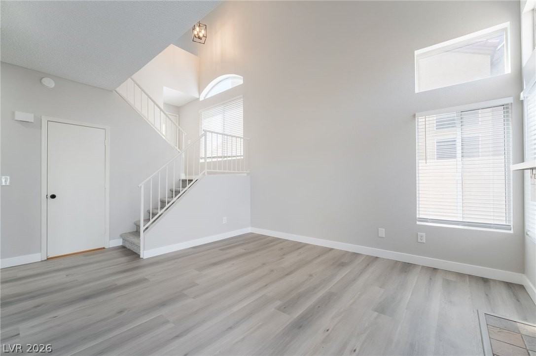 1656 Cloister Ave #0 - Photo 6 of 38