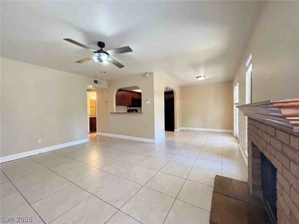 2112 Sunfish Dr #A - Photo 4 of 18