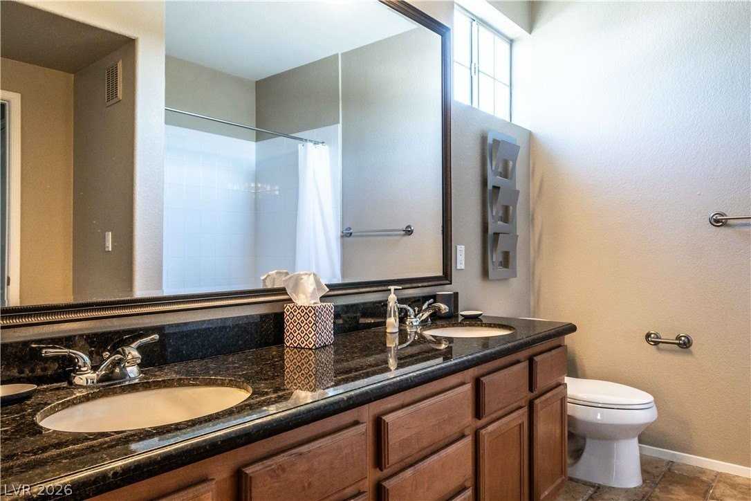 1709 King James St #203 - Photo 4 of 14
