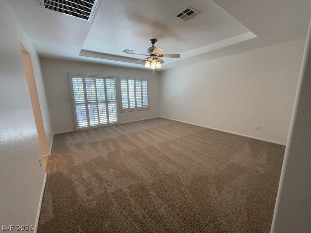 9412 Forest Edge Ave - Photo 4 of 17