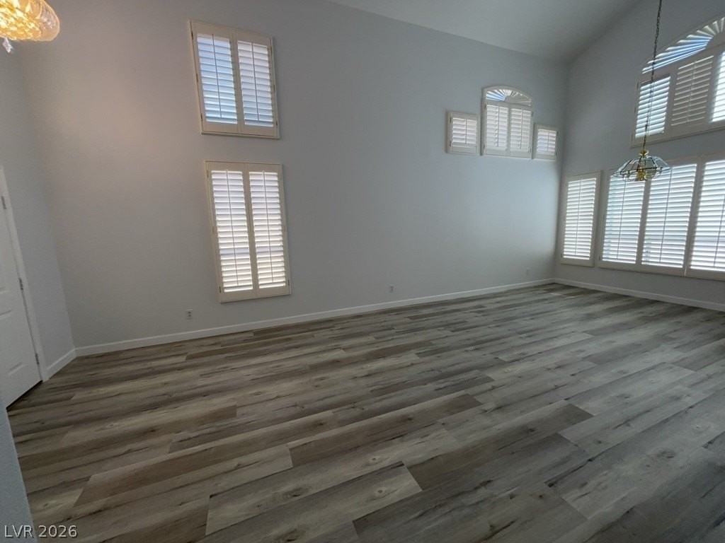 7959 Nookfield Dr - Photo 2 of 16
