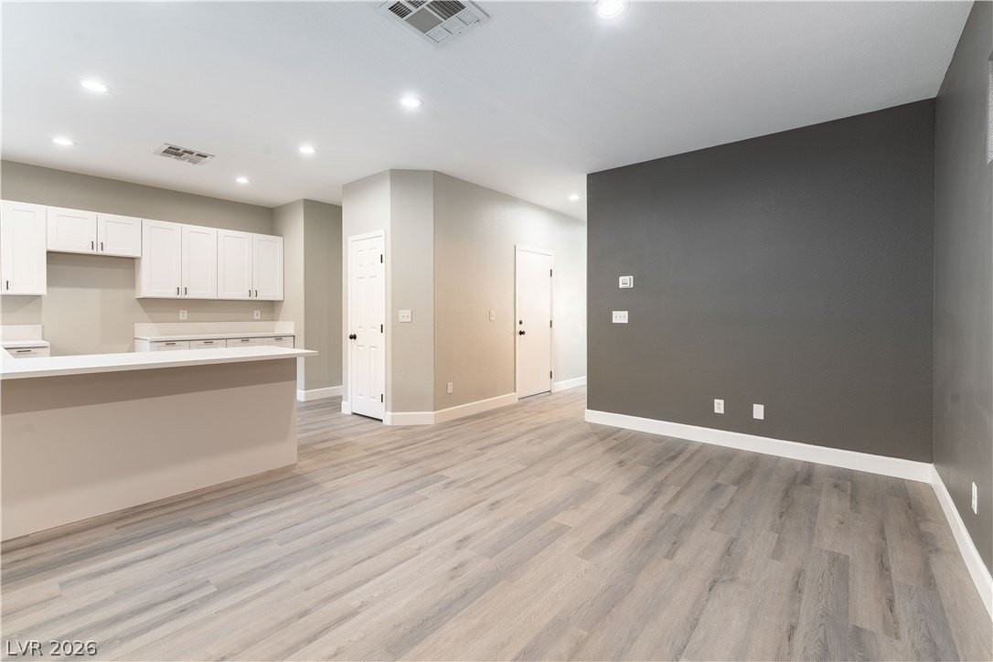 10505 Cold Mountain Ave - Photo 5 of 31