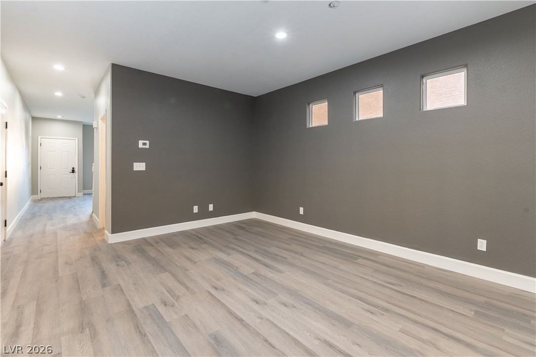 10505 Cold Mountain Ave - Photo 6 of 31