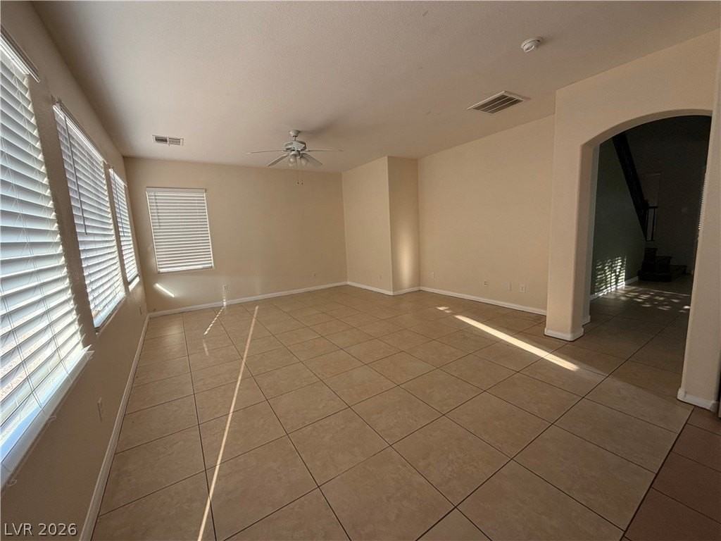 9196 Grand Sunburst Ct - Photo 3 of 30