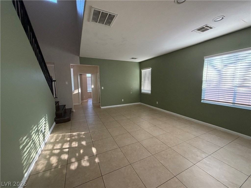 9196 Grand Sunburst Ct - Photo 4 of 30