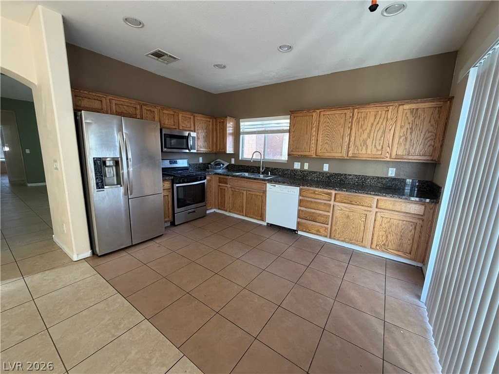 9196 Grand Sunburst Ct - Photo 7 of 30