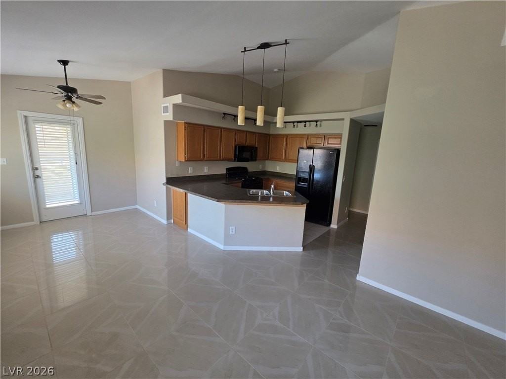 1545 Jenny Linn Dr #1545 - Photo 4 of 14