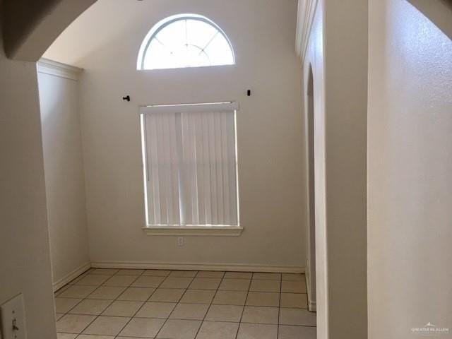 1813 Bahamas Dr - Photo 7 of 16