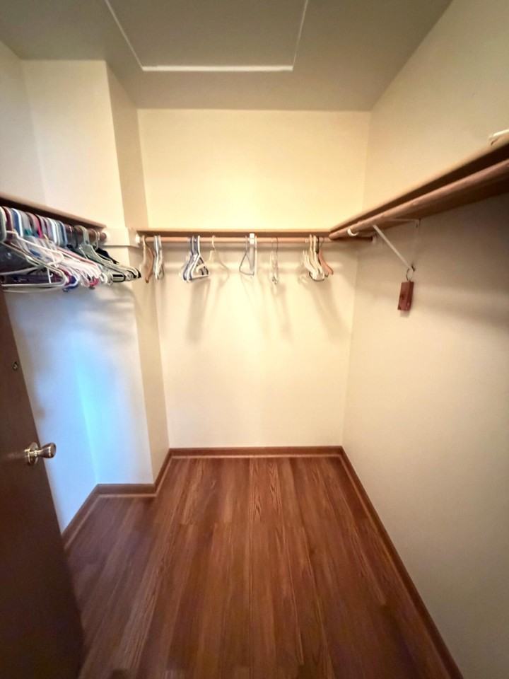 1533 Churchill Dr - Photo 7 of 15
