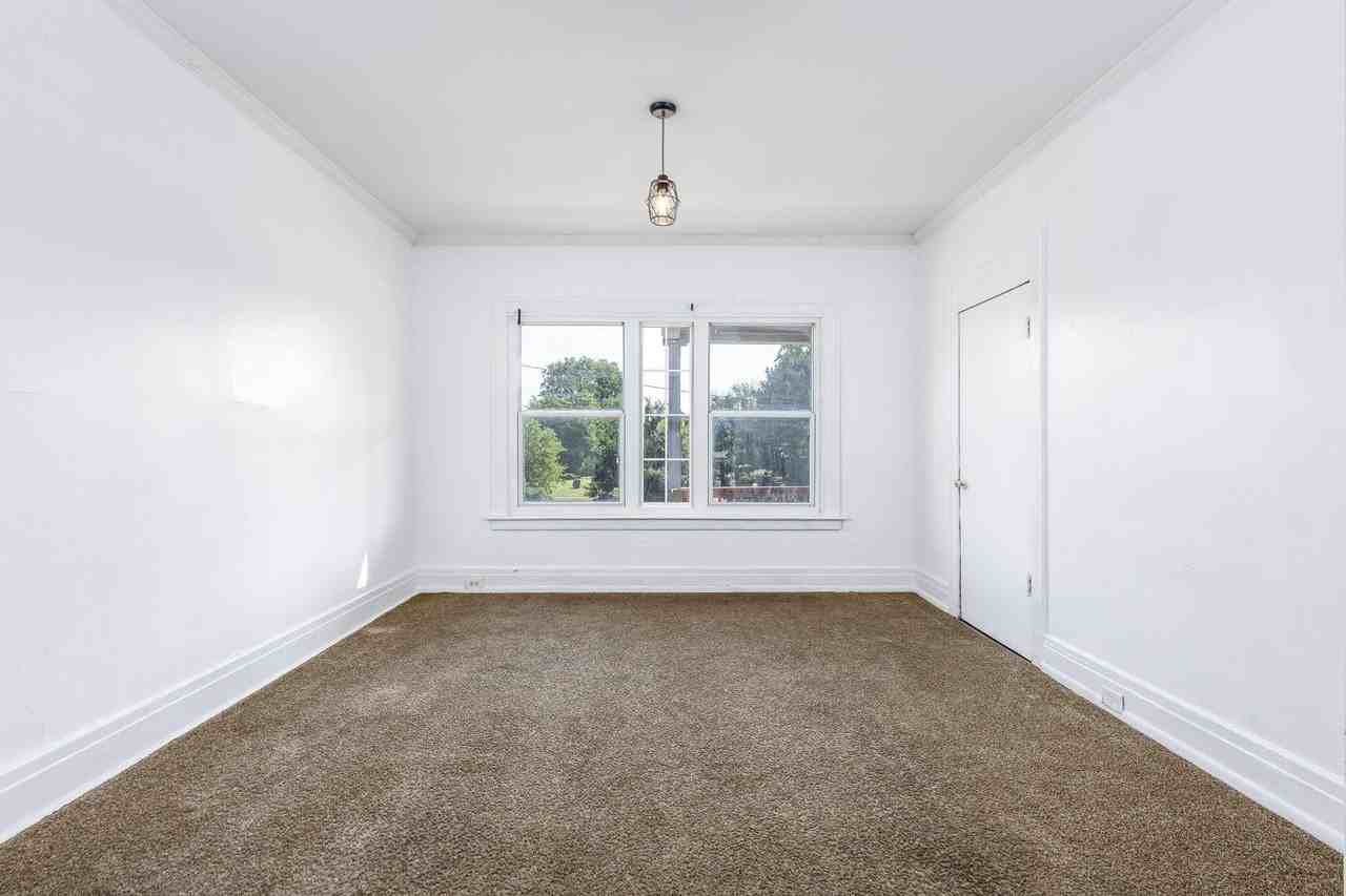 1565 W Grand Blvd #3 - Photo 4 of 11