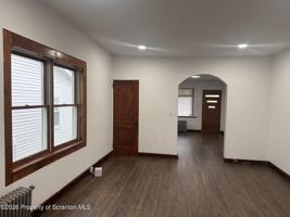 featured image of 1142 Hampton St