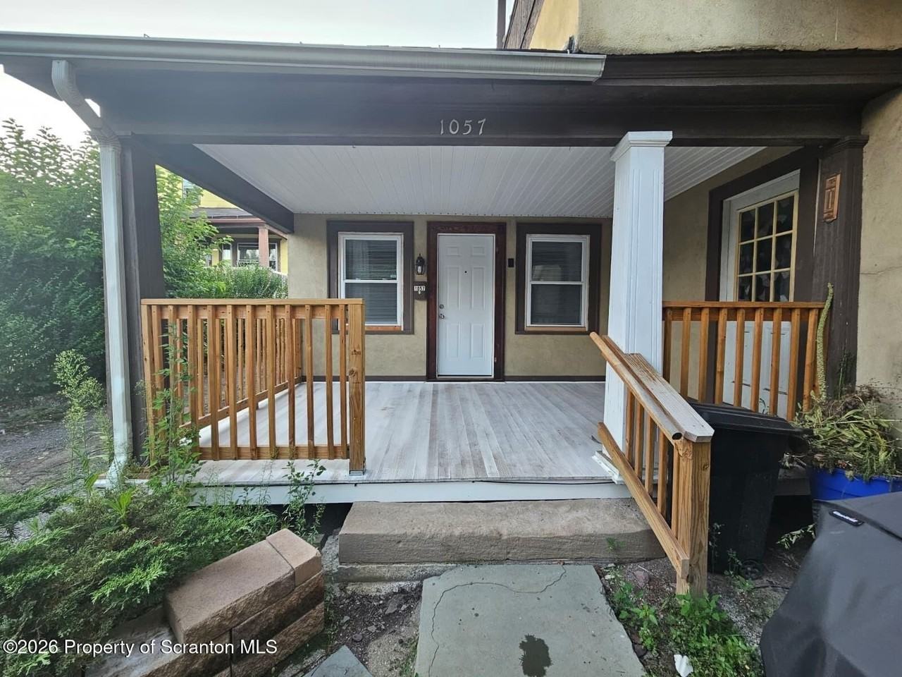 1057 Lincoln St #1