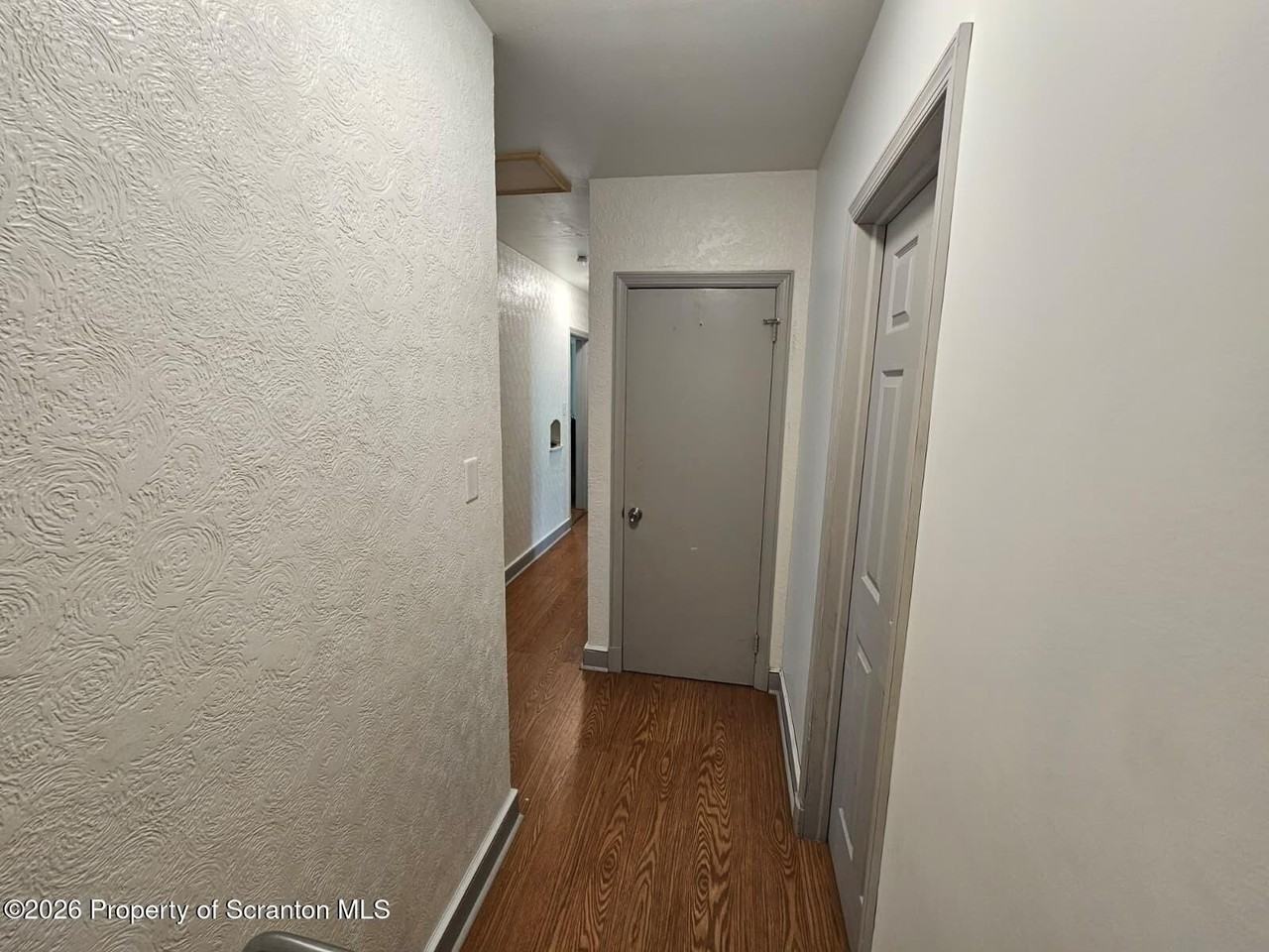 1057 Lincoln St #1 - Photo 5 of 17