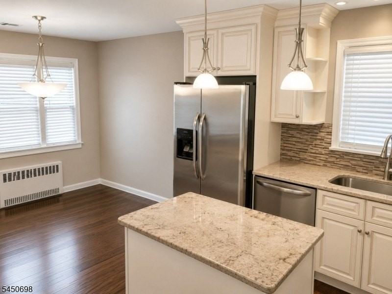 53 Hughes St - Photo 3 of 7